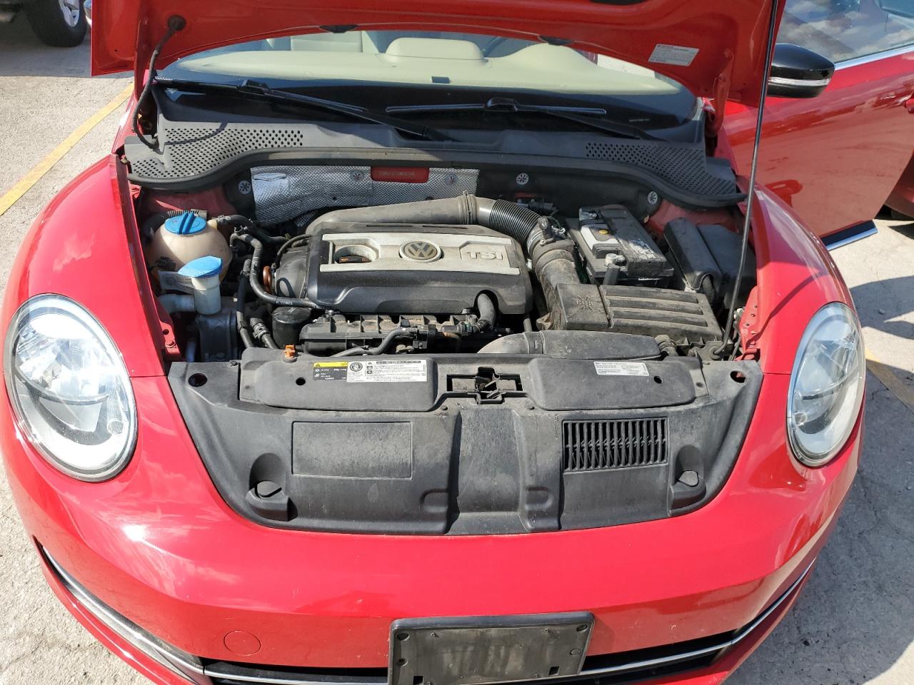 2013 Volkswagen Beetle Turbo VIN: 3VW8A7AT7DM817046 Lot: 57314405