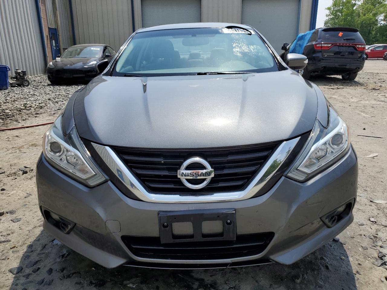 1n4al3ap7jc263164 1N4AL3AP7JC263164 2018 Nissan Altima 2.5