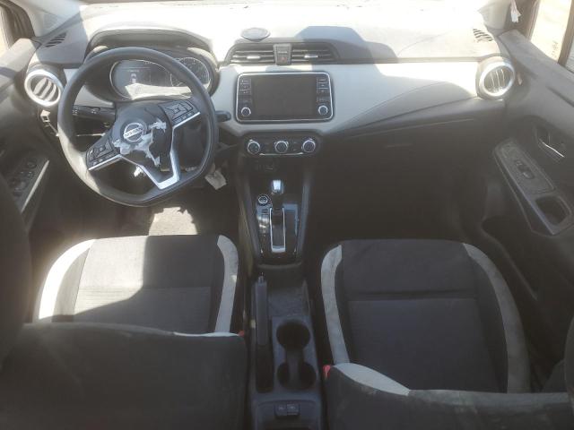  NISSAN VERSA 2021 Серый