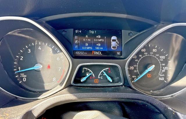 Hatchbacks FORD FOCUS 2016 Szary