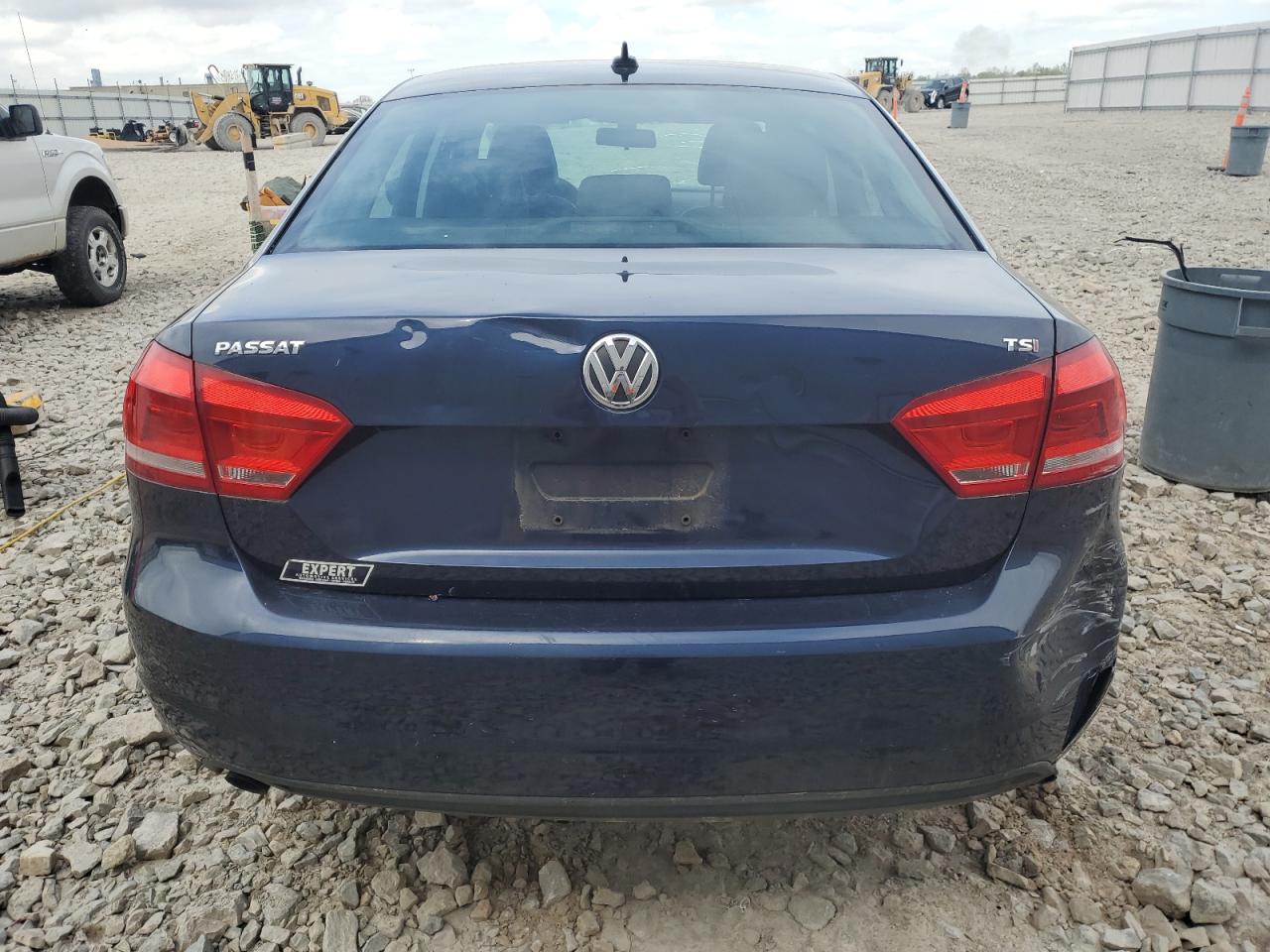 2014 Volkswagen Passat S VIN: 1VWAS7A36EC027044 Lot: 56142855