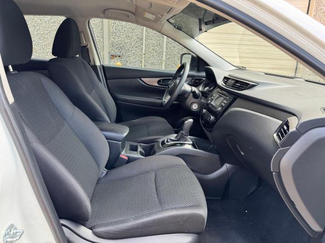  NISSAN ROGUE 2017 Biały