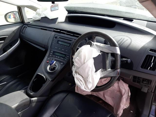 2011 TOYOTA PRIUS T4 V