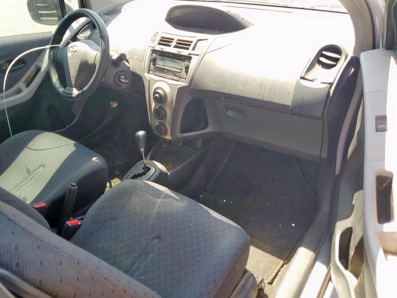 2009 Toyota Yaris VIN: JTDJT903695259814 Lot: 56965565