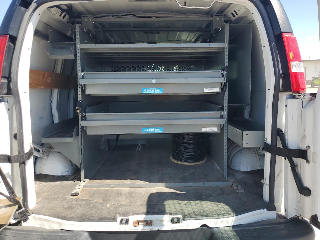 2017 Chevrolet Express G2500 VIN: 1GCWGAFF4H1271625 Lot: 58048295