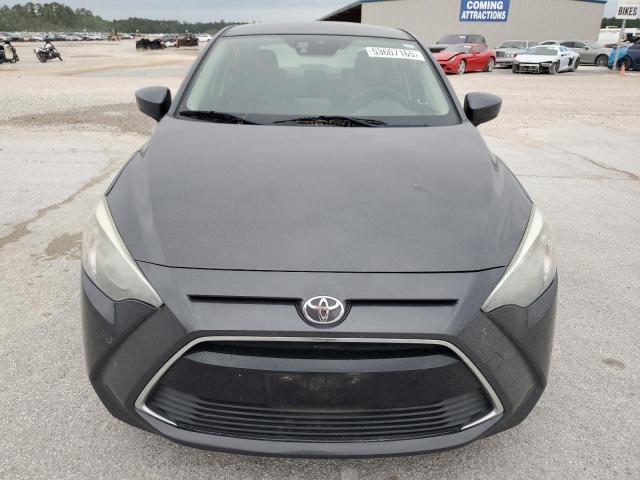 Sedans TOYOTA YARIS 2017 Gray
