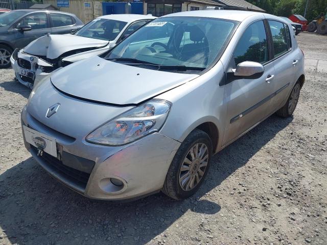 RENAULT CLIO I-MUS 2010