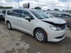 2017 Chrysler Pacifica Touring იყიდება Wichita-ში, KS - Front End