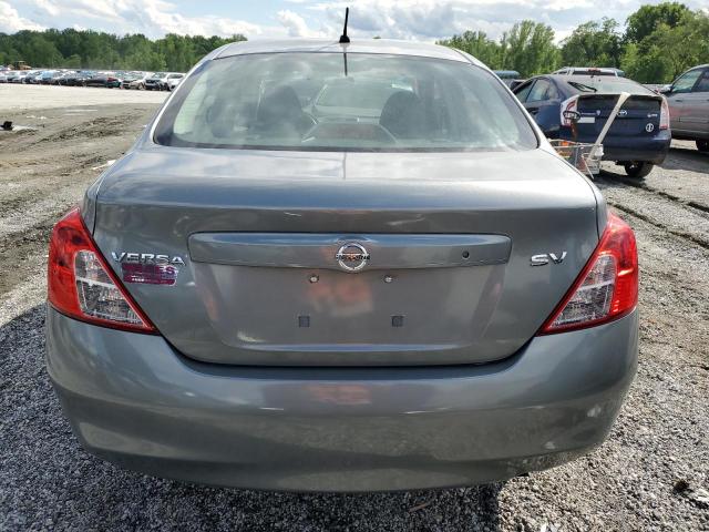  NISSAN VERSA 2012 Srebrny