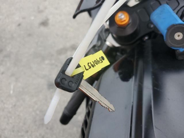  YAMAHA YZFR7 2022 Черный