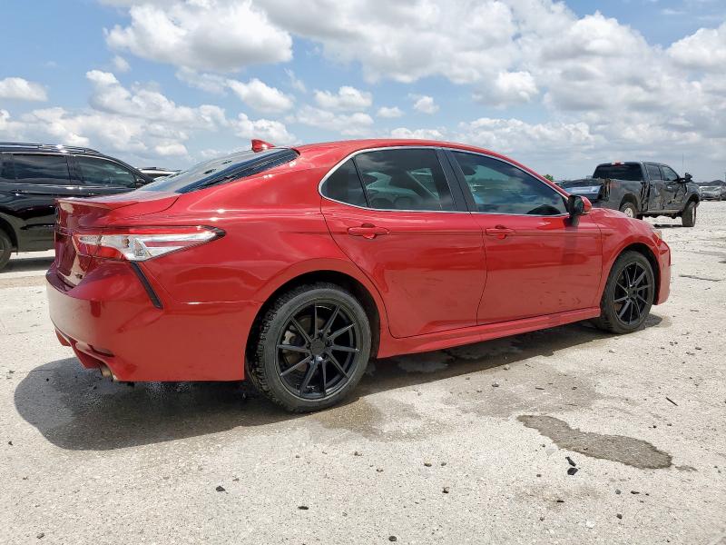  TOYOTA CAMRY 2020 Красный