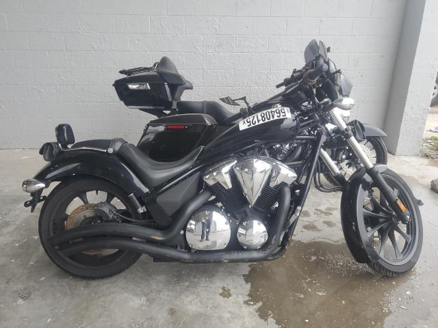 2013 Honda Vt1300 Cxa