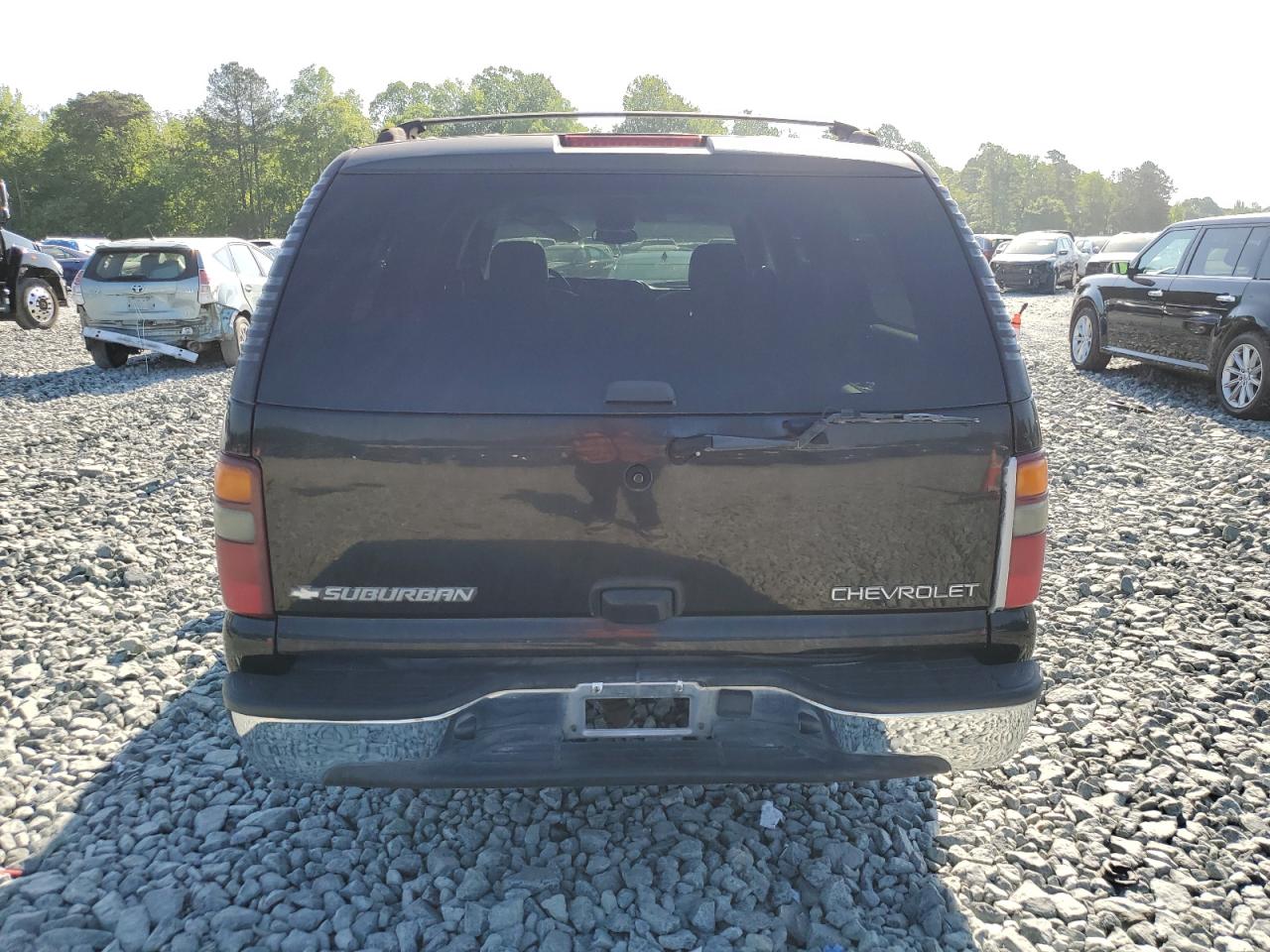 2003 Chevrolet Suburban K1500 VIN: 3GNFK16Z33G137747 Lot: 55563055