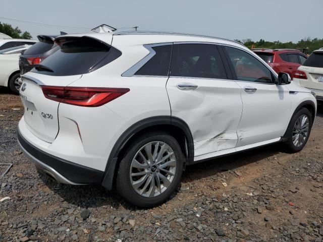  INFINITI QX50 2024 Biały