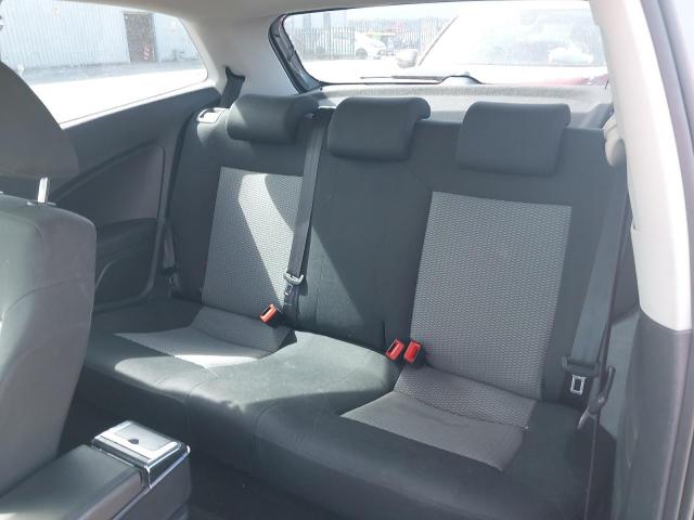 2011 VOLKSWAGEN POLO S 60