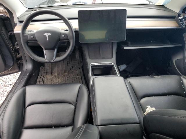 TESLA MODEL 3 2021 Szary