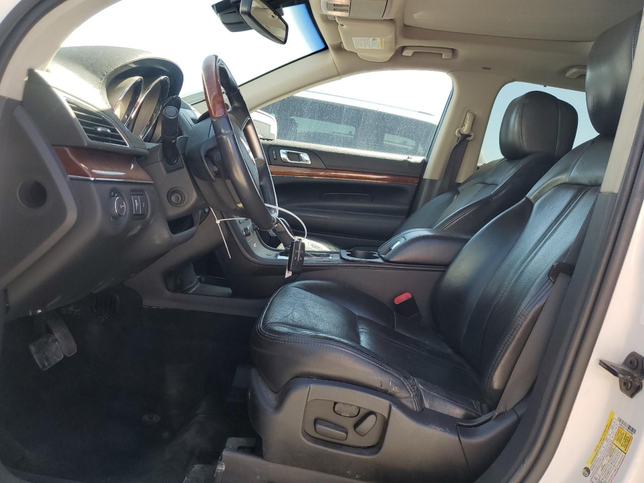 2012 Lincoln Mkt VIN: 2LMHJ5AT2CBL50769 Lot: 56888585
