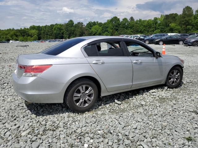 Sedans HONDA ACCORD 2012 Srebrny