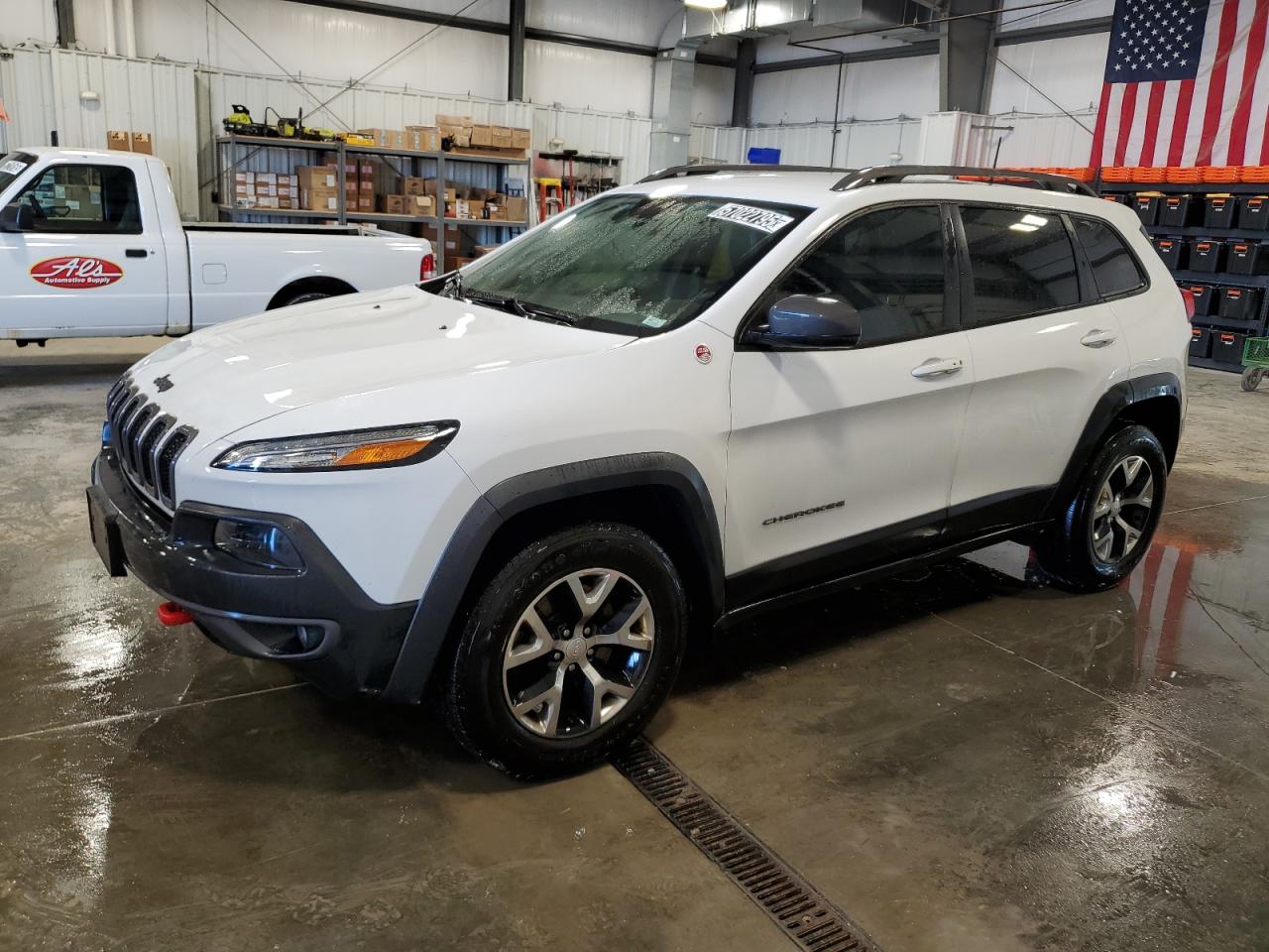 2017 Jeep Cherokee Trailhawk zu verkaufen in Bridgeton, MO - Side
