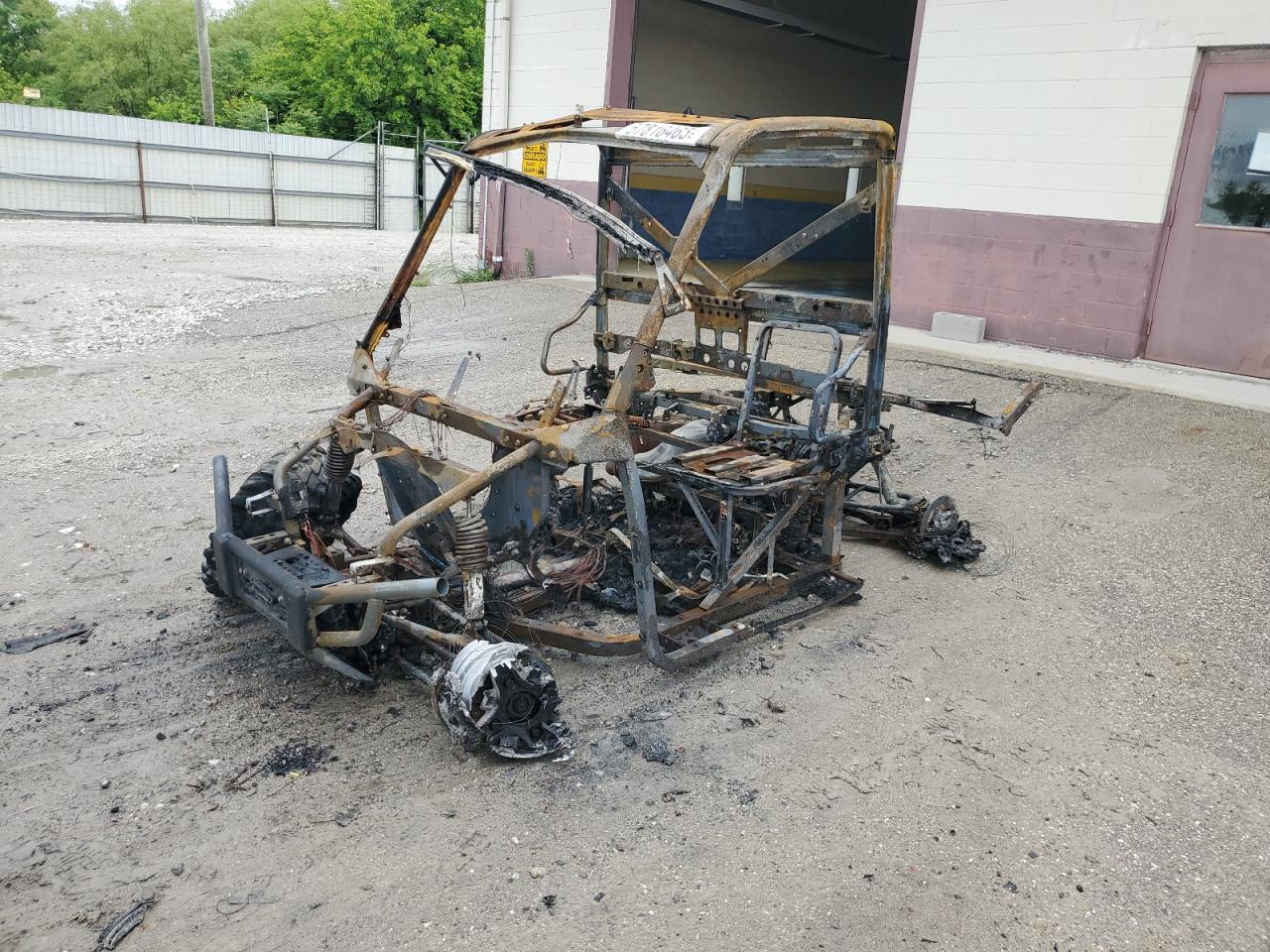 POLARIS SIDEBYSIDE 2016 VIN 4XARTE87XGB327640 photo 2