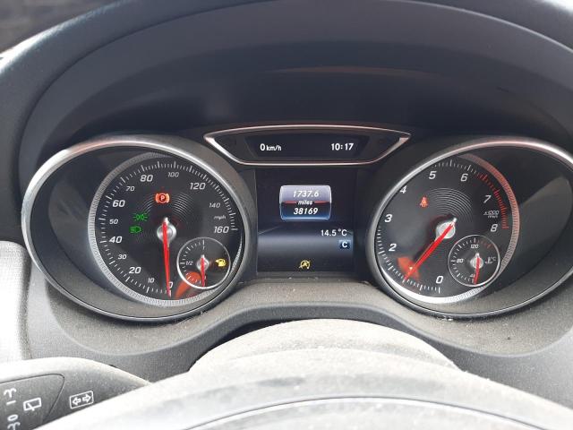 2019 MERCEDES BENZ GLA 180 UR