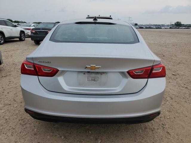  CHEVROLET MALIBU 2018 Srebrny