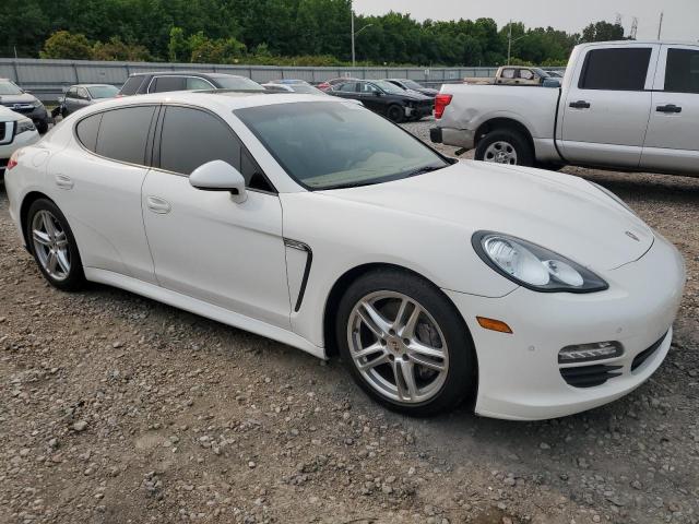 Sedans PORSCHE PANAMERA 2012 White