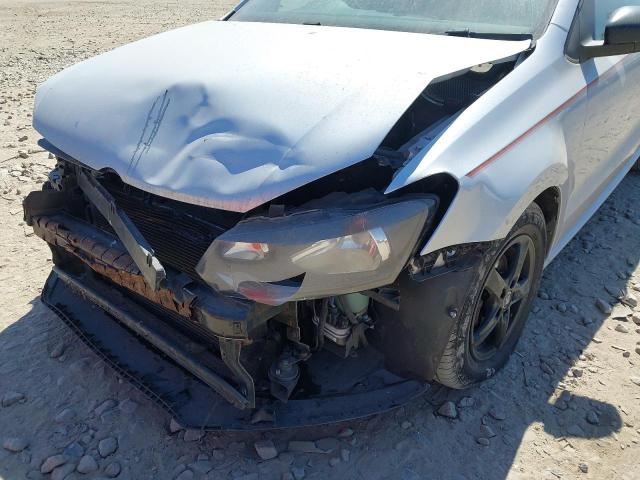 2013 VOLKSWAGEN POLO S 60