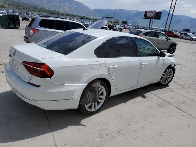  VOLKSWAGEN PASSAT 2019 White