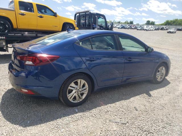  HYUNDAI ELANTRA 2019 Синий