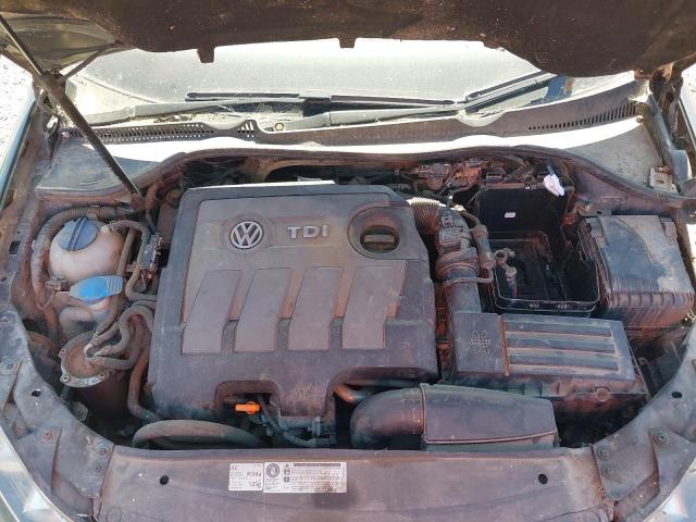 2011 VOLKSWAGEN GOLF MATCH