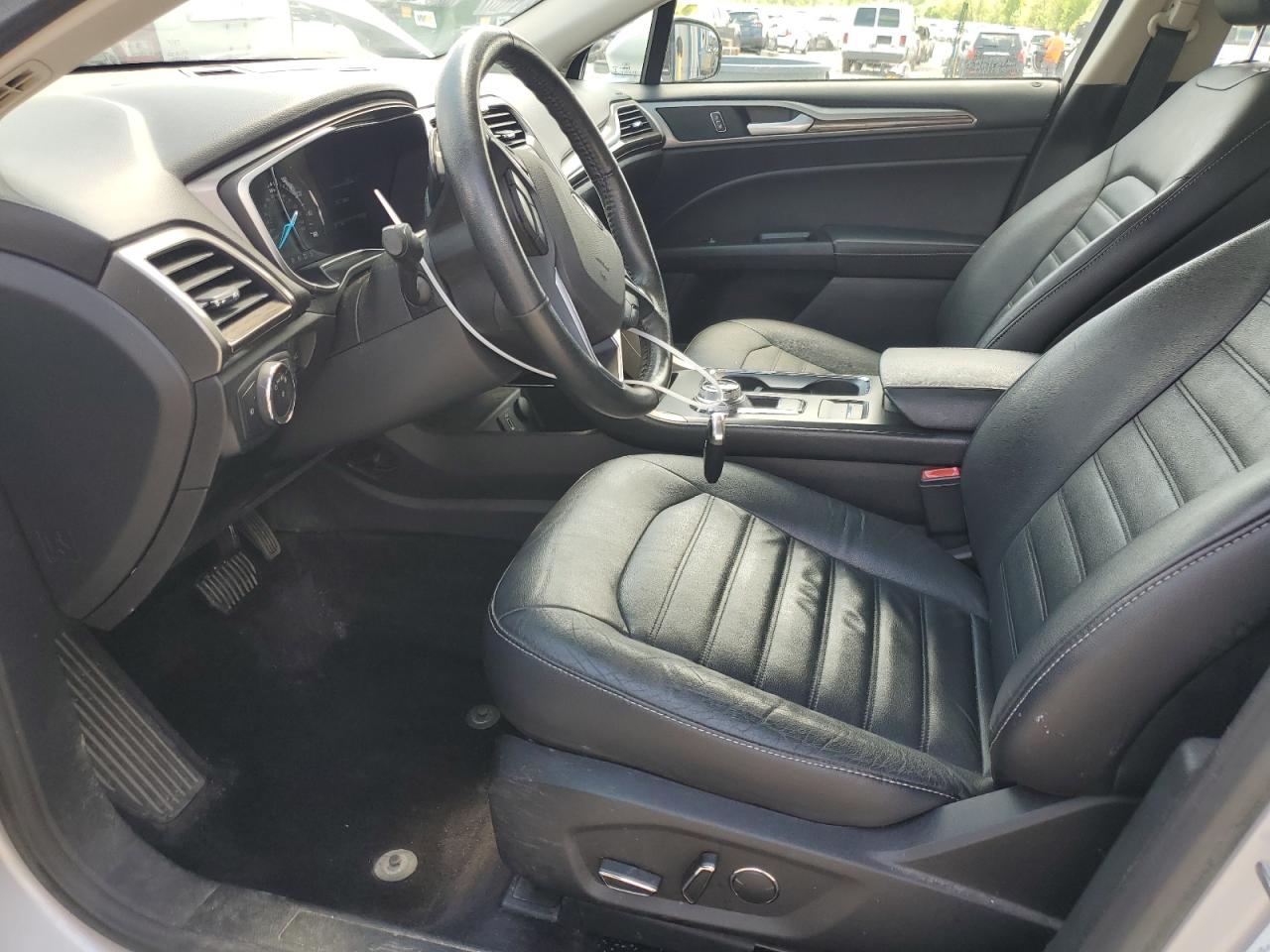 2017 Ford Fusion Se VIN: 3FA6P0HD9HR263621 Lot: 56650555