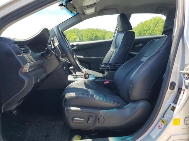 Седаны TOYOTA CAMRY 2014 Серебристый