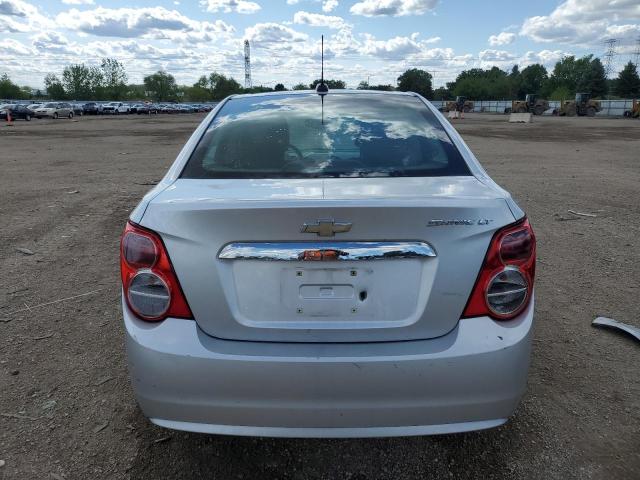  CHEVROLET SONIC 2015 Серебристый
