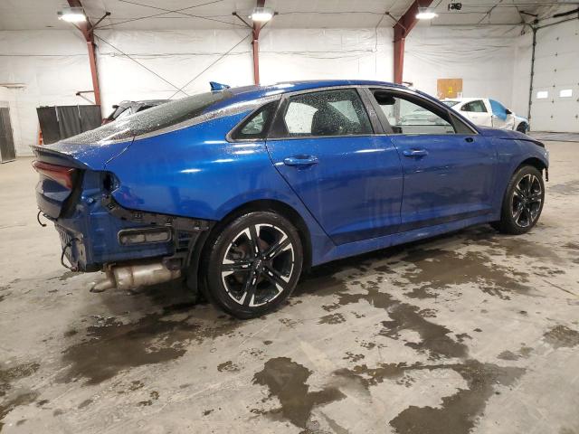  KIA K5 2022 Granatowy