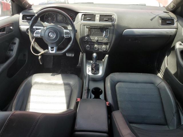  VOLKSWAGEN JETTA 2014 Czerwony