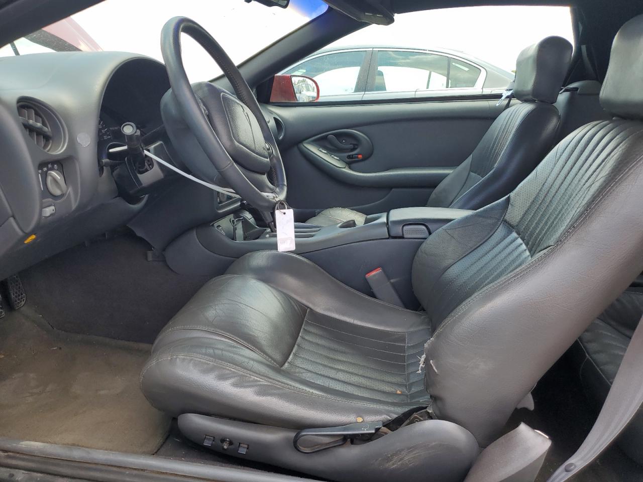 1999 Pontiac Firebird VIN: 2G2FS32K5X2213057 Lot: 56398595