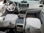 2012 Toyota Sienna Le იყიდება Waldorf-ში, MD - All Over