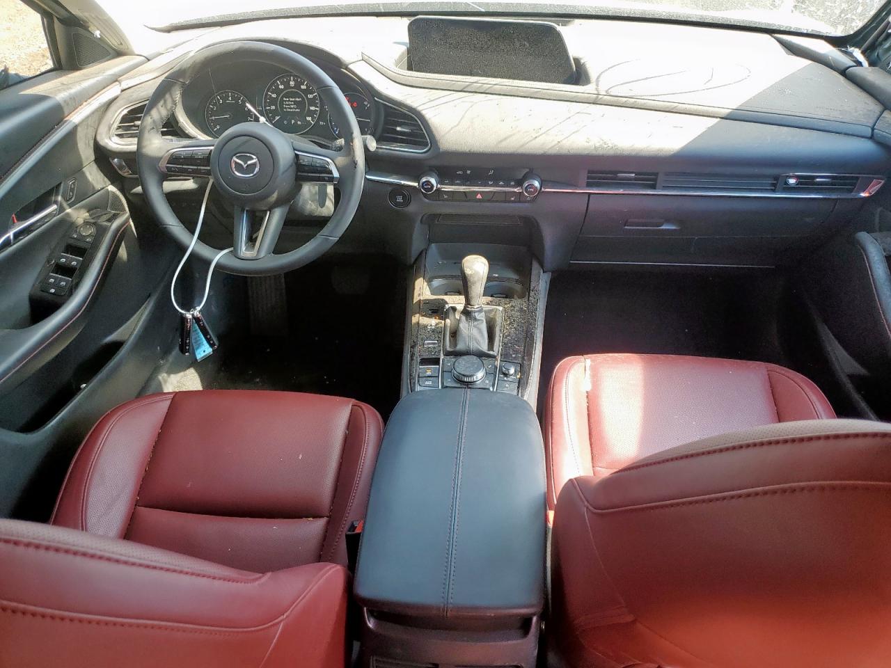 2025 Mazda Cx-30 Preferred VIN: 3MVDMBCM1SM786275 Lot: 57670545