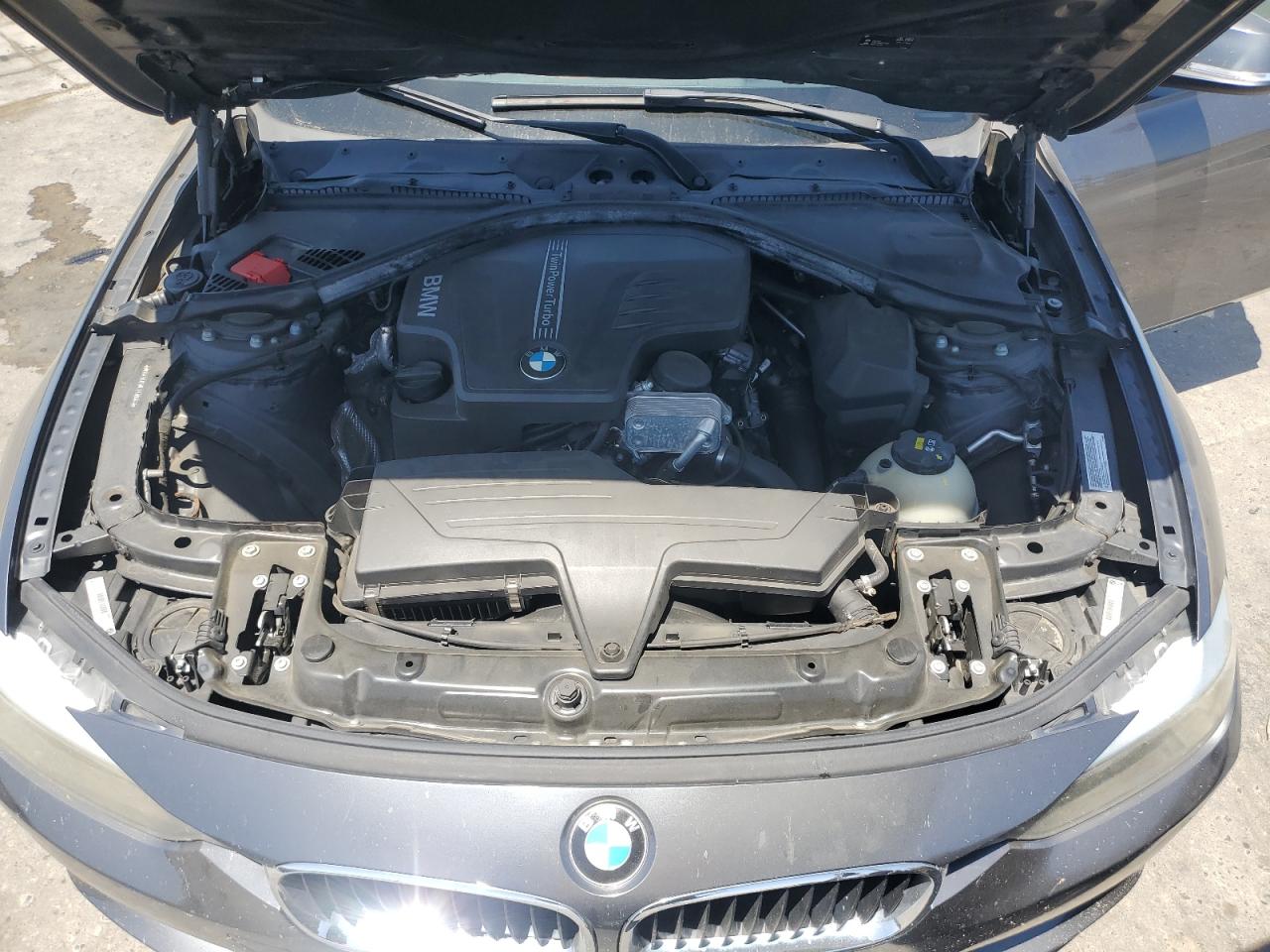 2015 BMW 320 I VIN: WBA3B1C5XFK139664 Lot: 65083625
