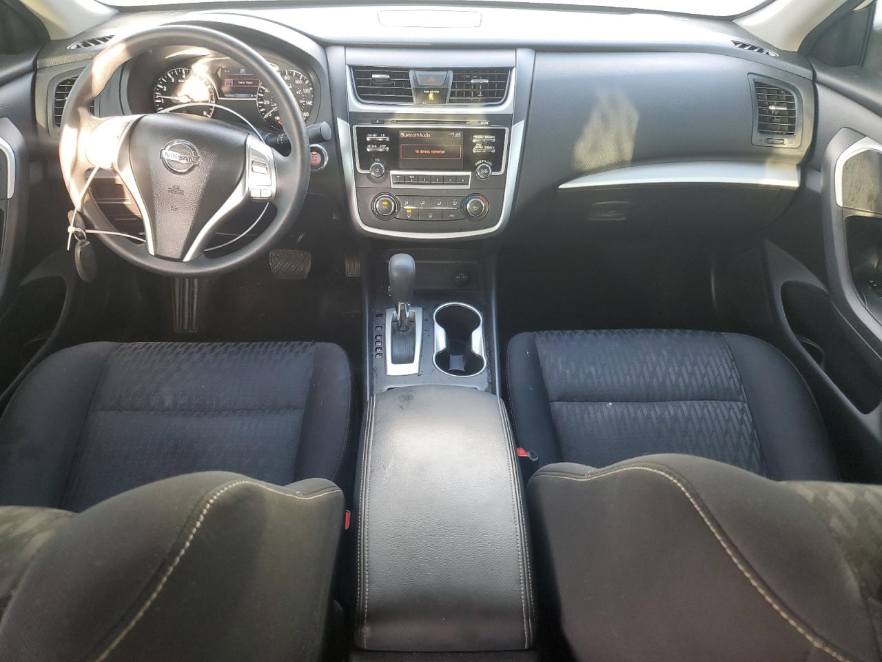 2017 Nissan Altima 2.5 VIN: 1N4AL3AP2HN357452 Lot: 56837955