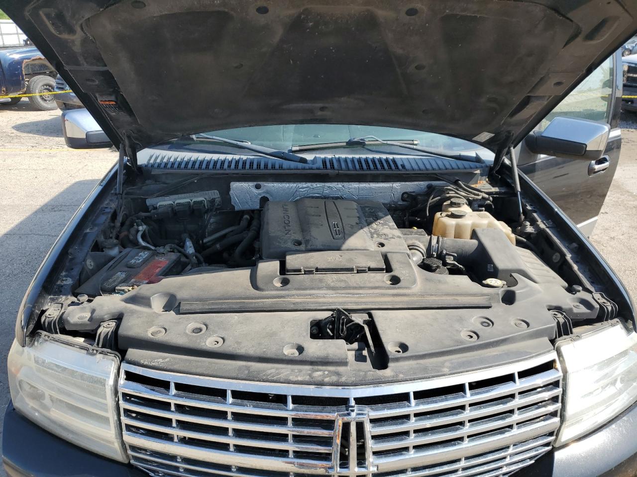 2014 Lincoln Navigator L VIN: 5LMJJ3J5XEEL05554 Lot: 56981905