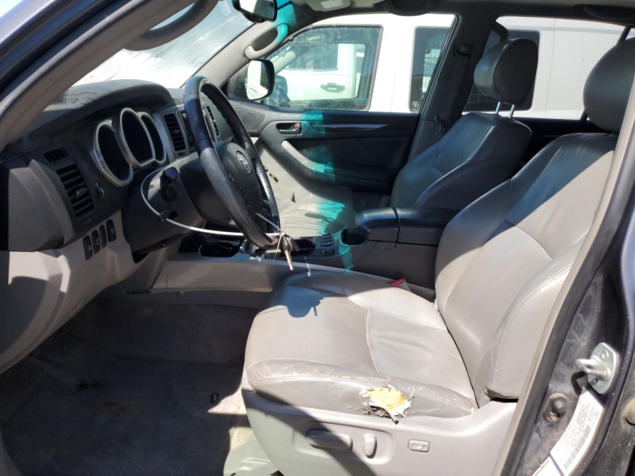 2005 Toyota 4Runner Limited VIN: JTEBT17R950050165 Lot: 57297745