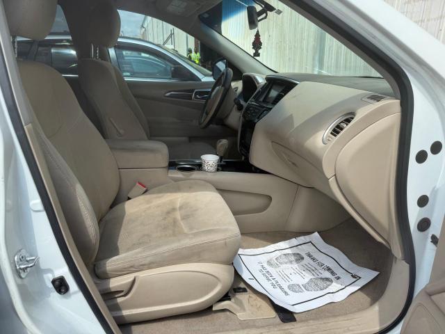 Parquets NISSAN PATHFINDER 2015 Biały