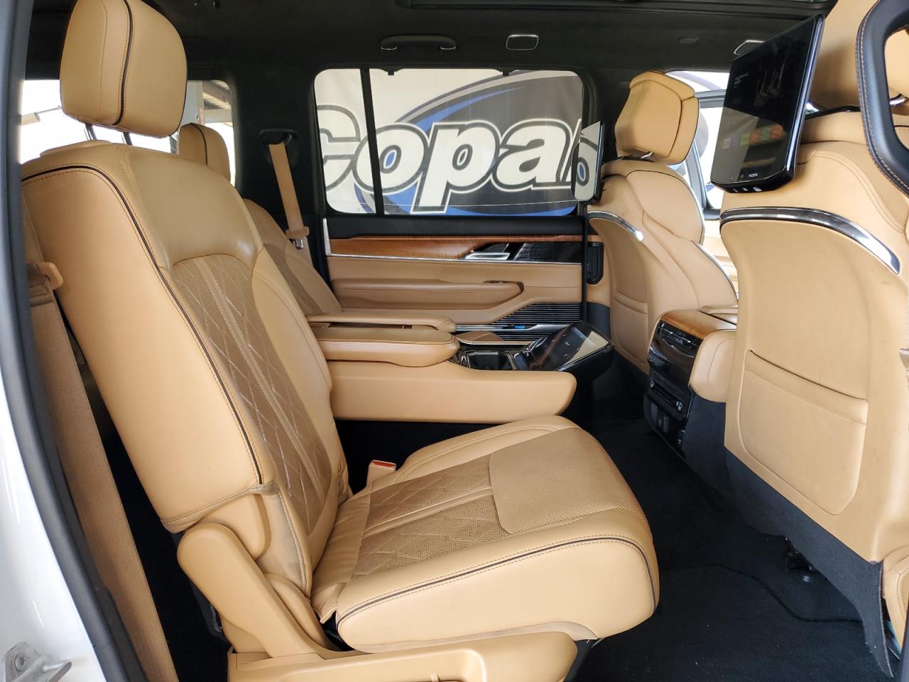 2022 Jeep Grand Wagoneer Series Iii VIN: 1C4SJVGJ5NS105369 Lot: 56758595