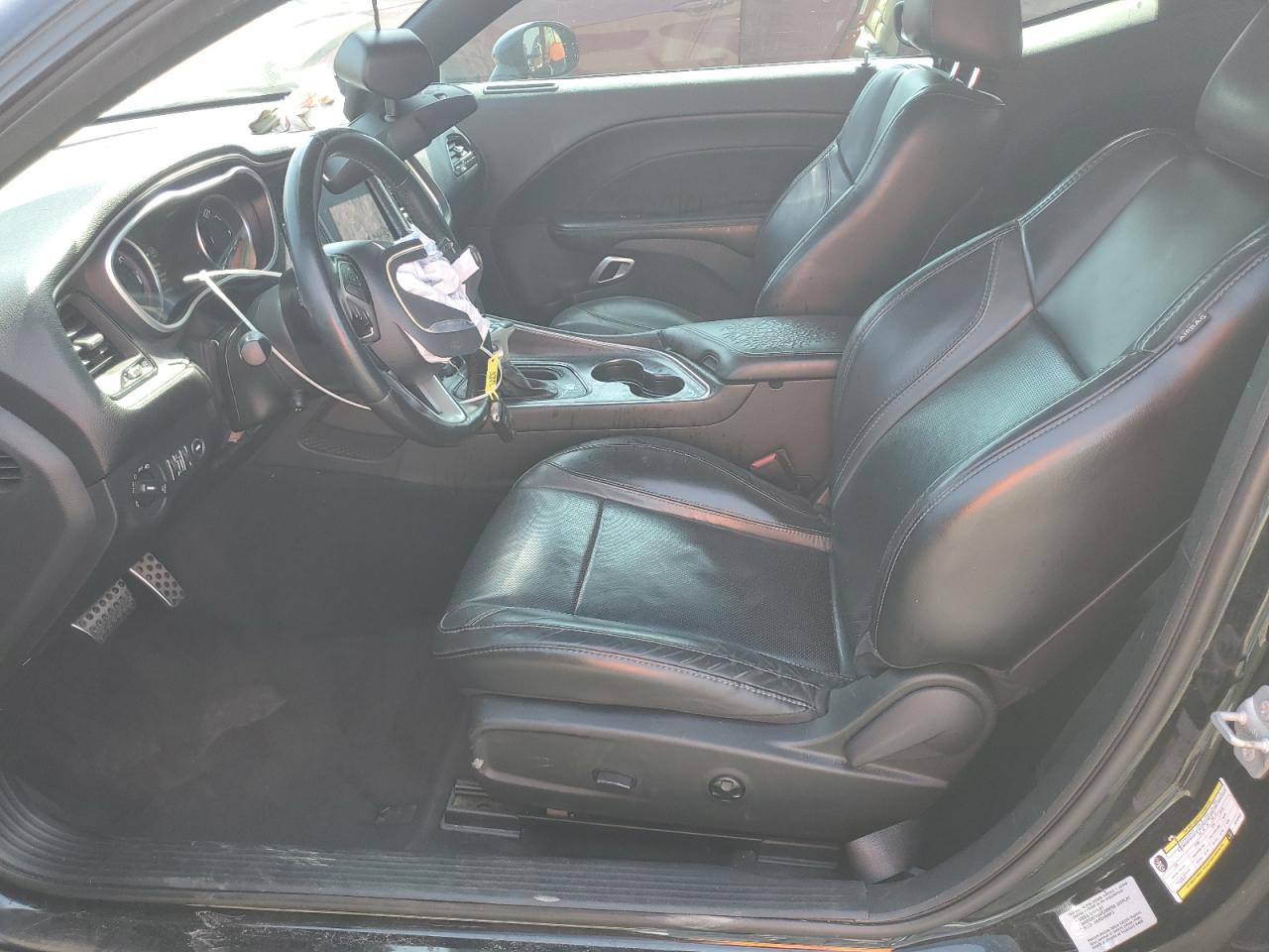 2018 Dodge Challenger Sxt VIN: 2C3CDZAG4JH131922 Lot: 57556905