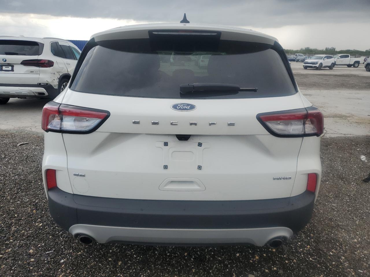 2022 Ford Escape Se VIN: 1FMCU9G64NUA60584 Lot: 55449985