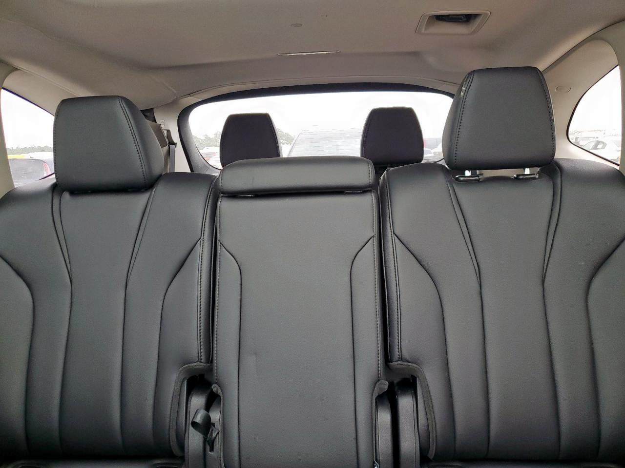 2024 Acura MDX - Image 10