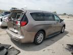 2017 Chrysler Pacifica Lx იყიდება Kansas City-ში, KS - All Over