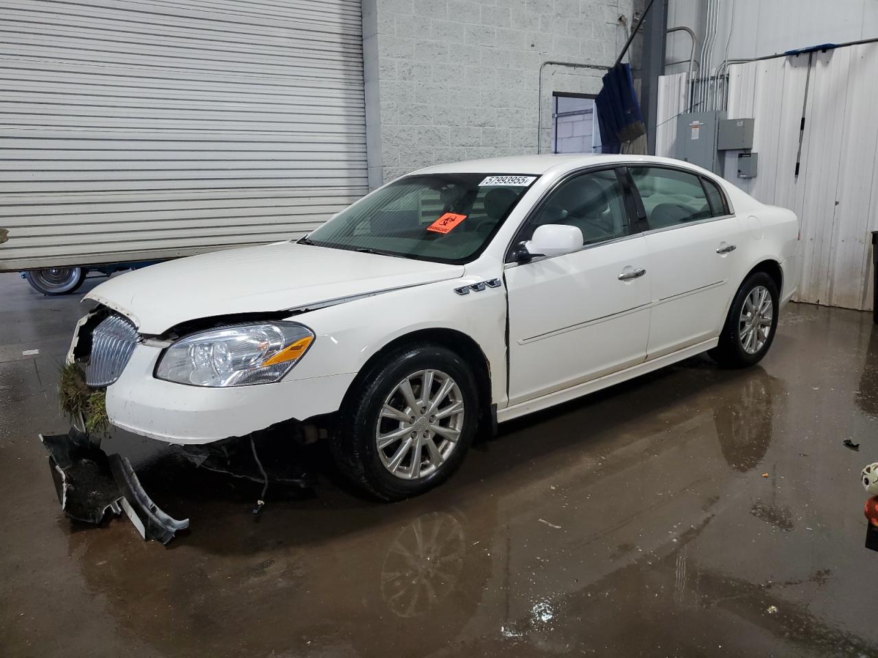 2011 Buick Lucerne Cxl for Sale in Ham Lake, MN - Front End